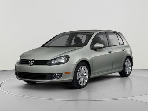 Used 2013 Volkswagen Golf TDI FWD image 1