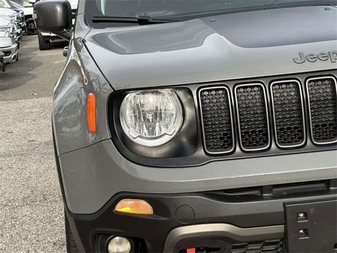 Certified 2021 Jeep Renegade Trailhawk w/ Sun & Sound Group image 9