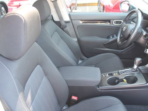 Used 2024 Honda Civic EX image 21