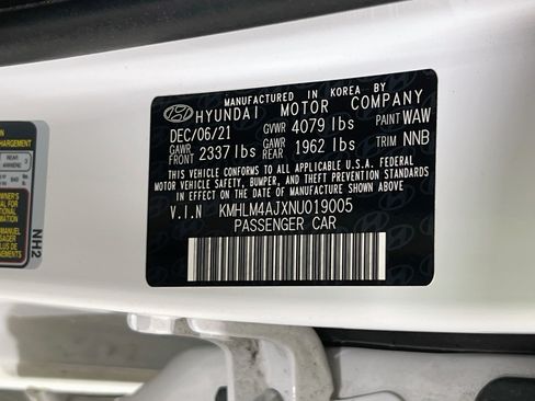Used 2022 Hyundai Elantra Blue FWD image 30