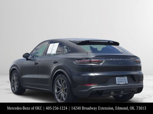 Used 2023 Porsche Cayenne S AWD/4WD image 4