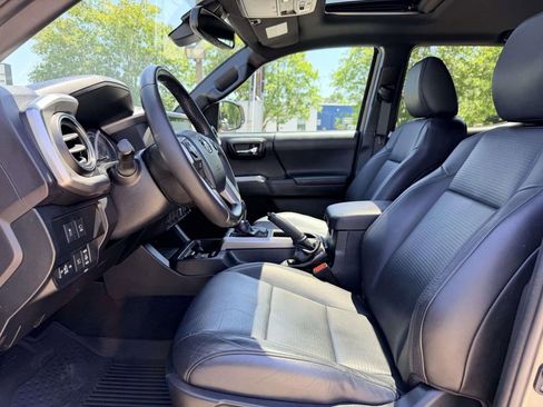 Certified 2020 Toyota Tacoma Limited AWD/4WD image 20