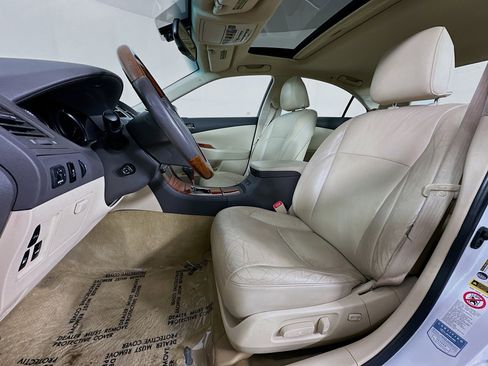 Used 2010 Lexus ES 350 image 22