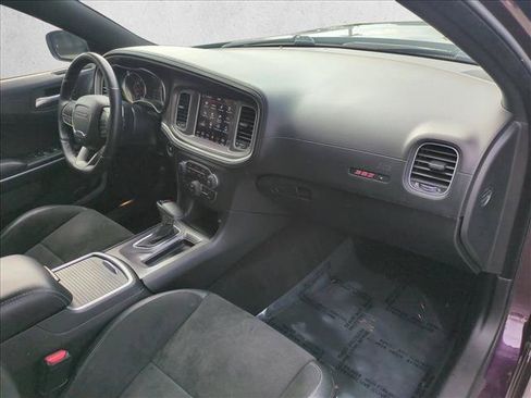 Used 2022 Dodge Charger Scat Pack w/ Dynamics Package RWD image 22