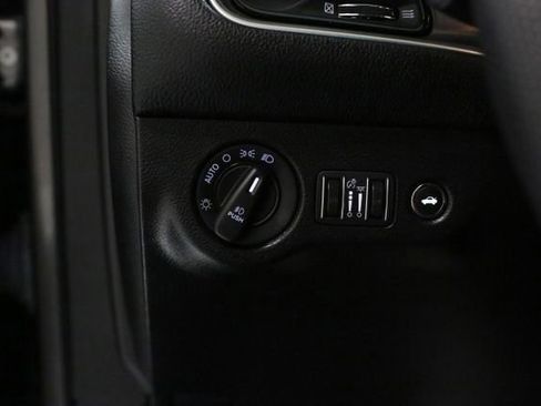 Used 2022 Dodge Challenger R/T Scat Pack image 30