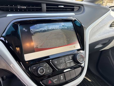 Used 2021 Chevrolet Bolt LT image 27