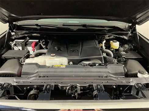 Used 2022 Toyota Tundra SR5 image 7