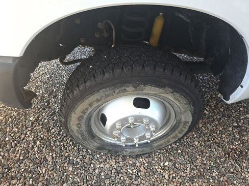 Used 2015 Ford F350 XL w/ Trailer Tow Package image 35