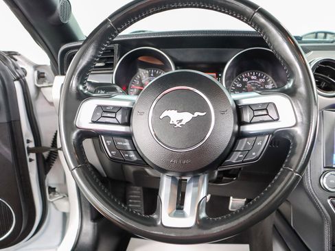 Used 2022 Ford Mustang Premium RWD image 12