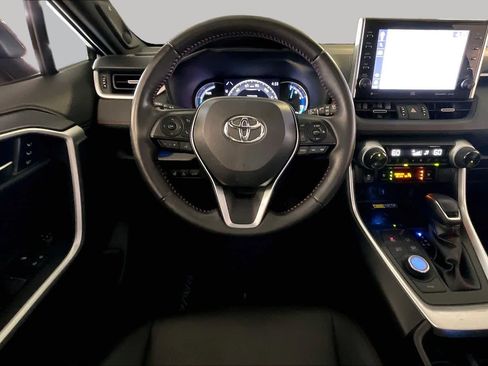 Used 2022 Toyota RAV4 XSE w/ Premium Package AWD/4WD image 5