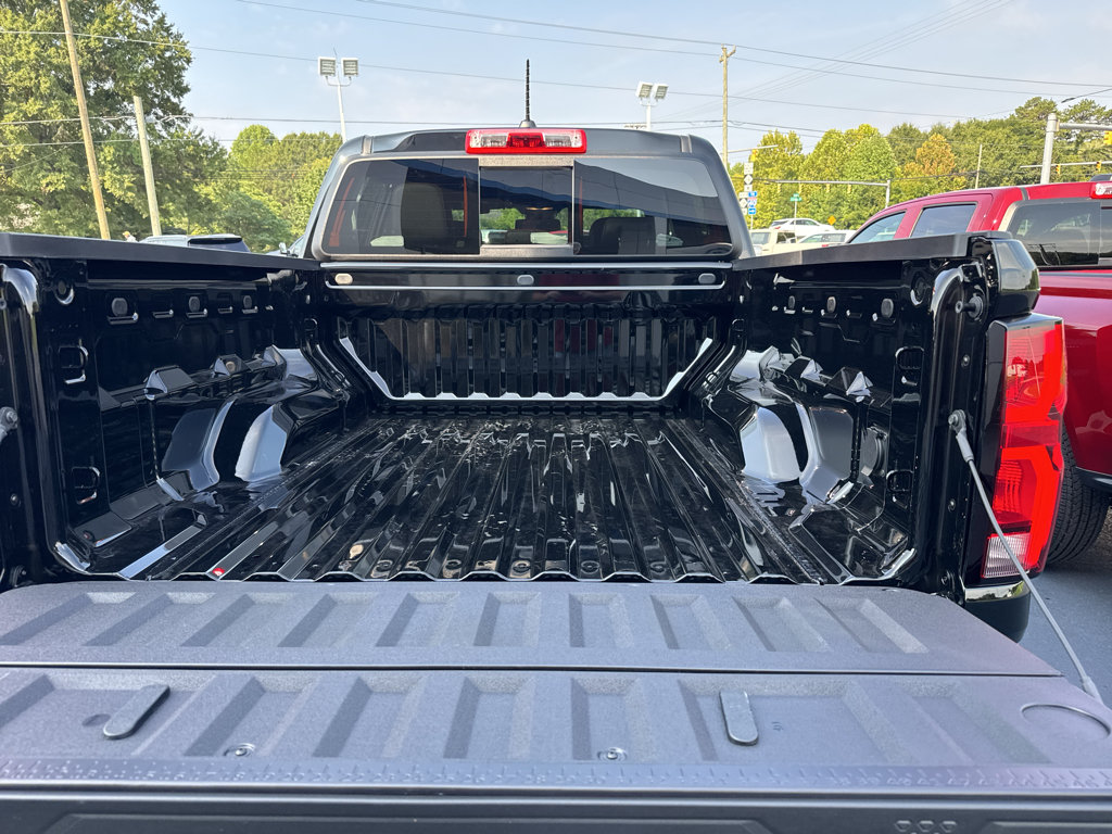 New 2026 Chevrolet Colorado Z71 w/ Technology Package AWD/4WD image 7