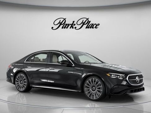 New 2026 Mercedes-Benz E 350 Sedan image 29