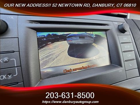 Used 2015 Toyota Prius Prime Plug-In Hybrid image 15