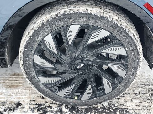 New 2026 Lincoln Nautilus Reserve w/ Jet Appearance Package image 5