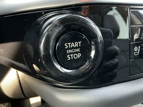 New 2026 Nissan Pathfinder Platinum image 23