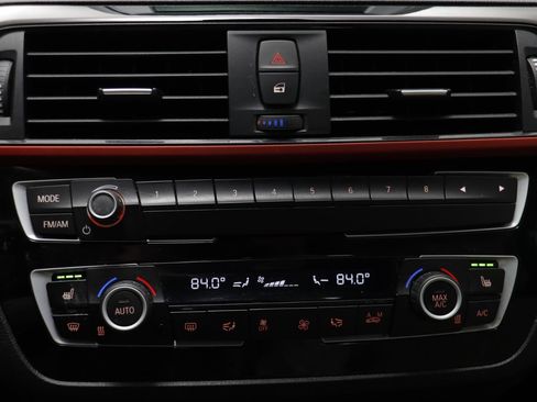 Used 2020 BMW 230i xDrive Convertible w/ Convenience Package image 10