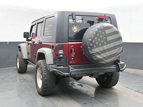 Used 2012 Jeep Wrangler Unlimited Sport w/ Max Tow Pkg AWD/4WD image 7