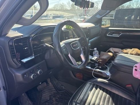 Certified 2024 GMC Sierra 1500 Elevation w/ Elevation Premium Package image 37