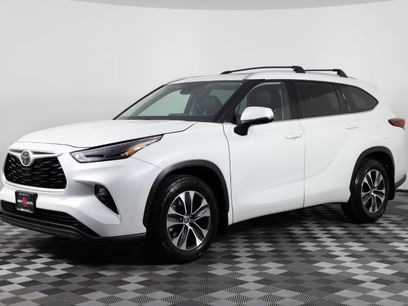 Used 2022 Toyota Highlander XLE
