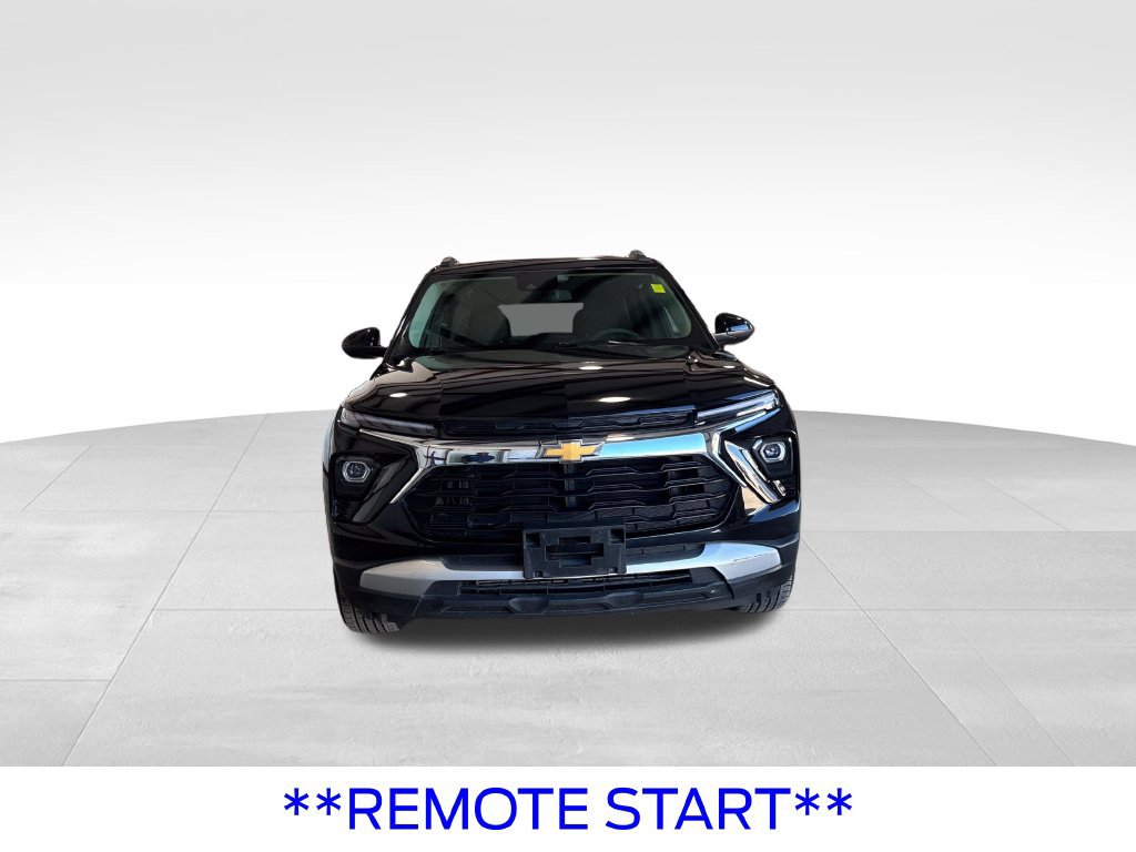 Used 2025 Chevrolet TrailBlazer LT AWD/4WD image 11
