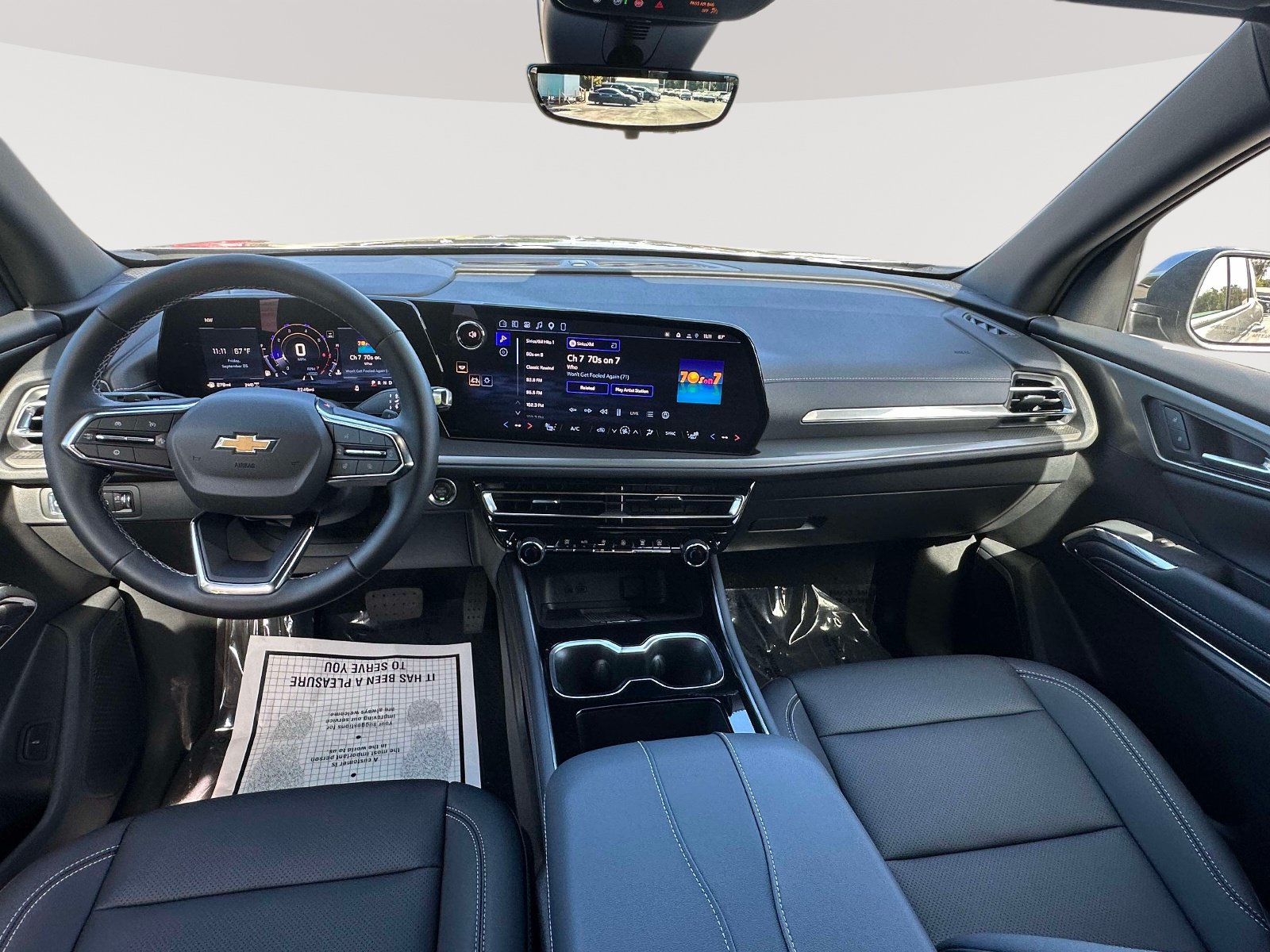 Used 2026 Chevrolet Traverse LT w/ Sun and Wheel Package AWD/4WD image 7