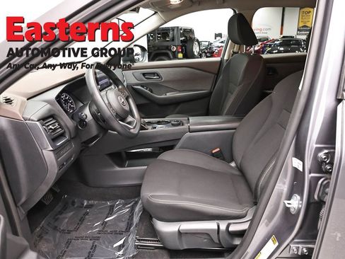 Used 2023 Nissan Rogue S AWD/4WD image 14