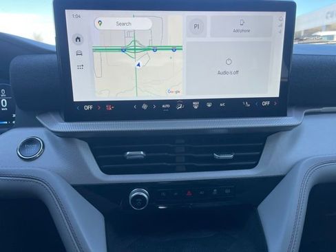 Used 2025 Ford Explorer Active w/ Active Comfort Package image 27