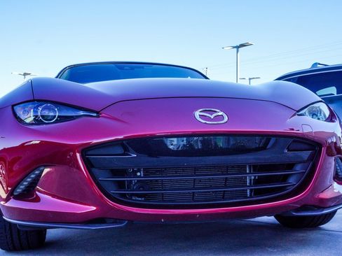 Used 2023 MAZDA MX-5 Miata Grand Touring image 7