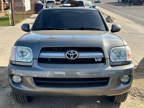 Used 2006 Toyota Sequoia Limited image 4