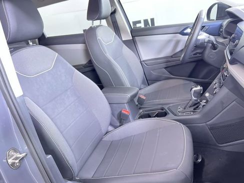 Used 2024 Volkswagen Taos SE image 24