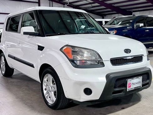 Used 2010 Kia Soul + FWD image 1