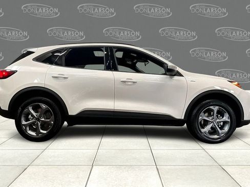 New 2025 Ford Escape ST-Line Select w/ Tech Pack #1 AWD/4WD image 5
