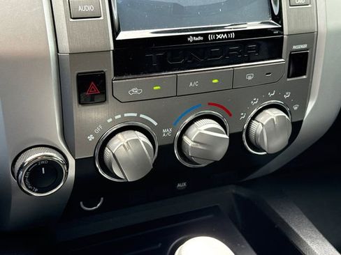 Used 2016 Toyota Tundra SR5 w/ SR5 Upgrade Package image 25