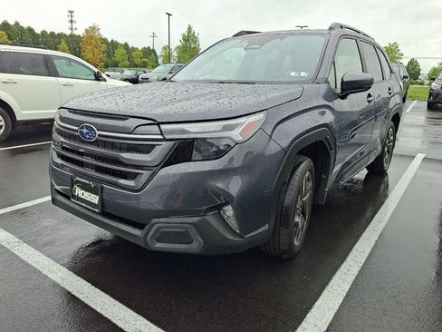 Certified 2025 Subaru Forester Limited w/ Popular Package #2 AWD/4WD image 4