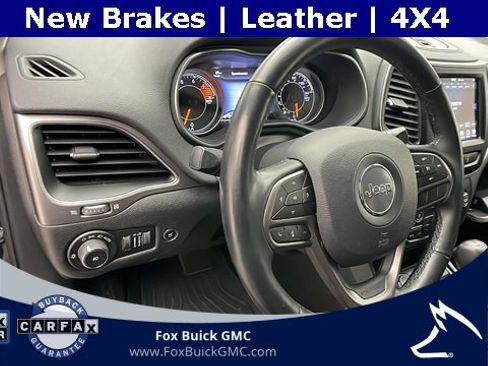 Used 2021 Jeep Cherokee Latitude Lux w/ Comfort/Convenience Group image 10