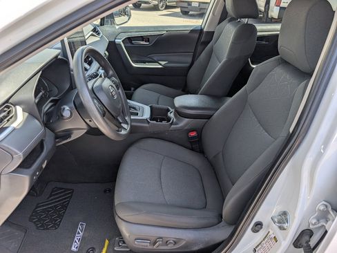Used 2023 Toyota RAV4 XLE FWD image 2