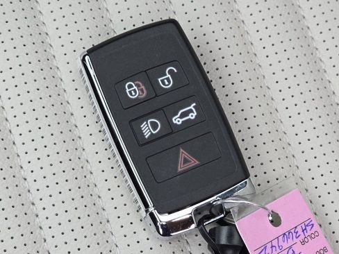 New 2025 Land Rover Discovery Sport Dynamic SE AWD/4WD image 51