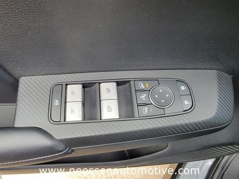 Used 2024 Mitsubishi Outlander Ralliart image 16