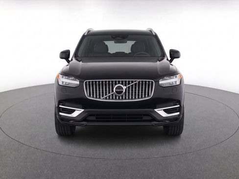 Certified 2024 Volvo XC90 T8 Ultimate w/ Lounge Package AWD/4WD image 5