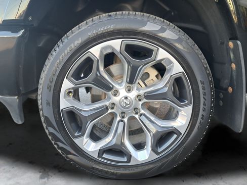 Used 2022 RAM 1500 Limited w/ Body-Colour Bumper Group AWD/4WD image 29