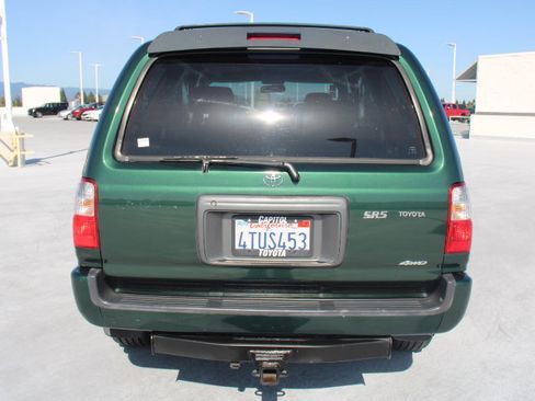 Used 2001 Toyota 4Runner SR5 image 4