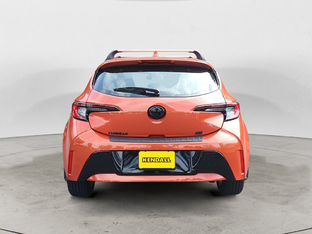 Used 2025 Toyota Corolla SE FWD image 6