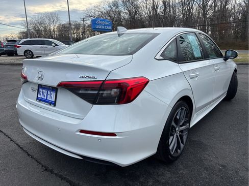 Certified 2022 Honda Civic Touring image 38