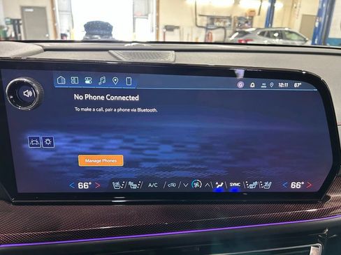 New 2026 Chevrolet Traverse RS AWD/4WD image 35