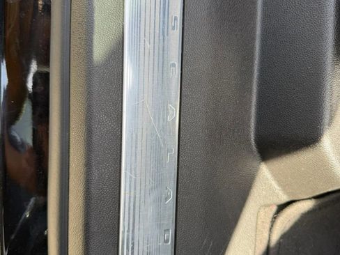 Used 2022 Cadillac Escalade Sport image 22