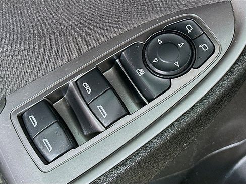 Used 2023 Chevrolet Malibu LT FWD image 18