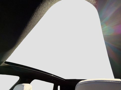 Certified 2026 Cadillac Lyriq Luxury RWD image 22
