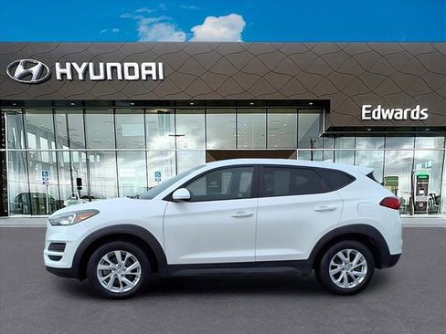 Used 2021 Hyundai Tucson SE image 3