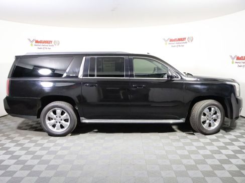 Used 2016 GMC Yukon XL SLE w/ HD Trailering Package AWD/4WD image 3