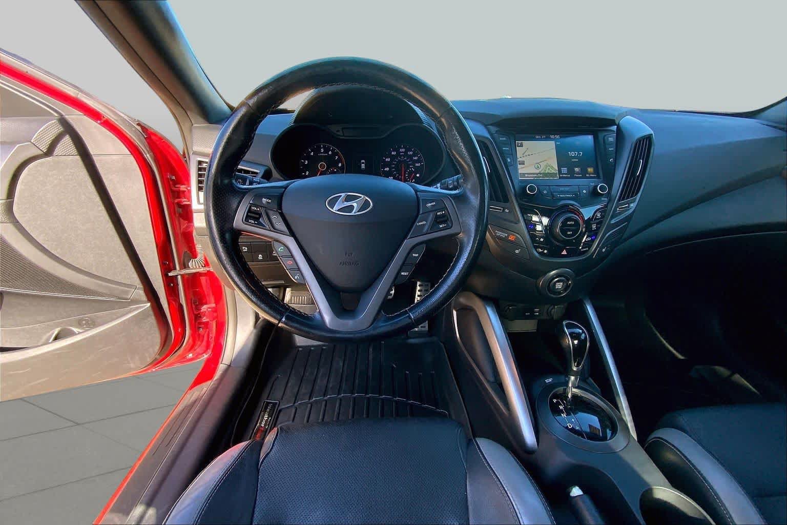 Used 2017 Hyundai Veloster Turbo w/ Tech Package 02 FWD image 6